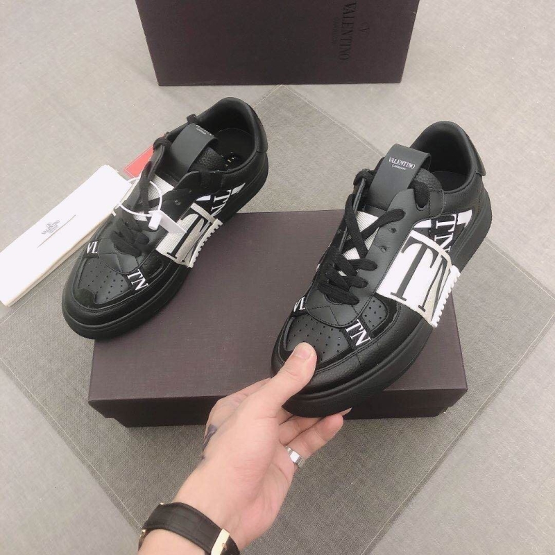 Valentino Sneakers